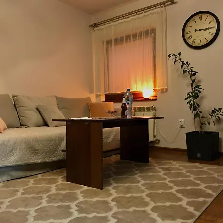 Gor-ski Apartment *